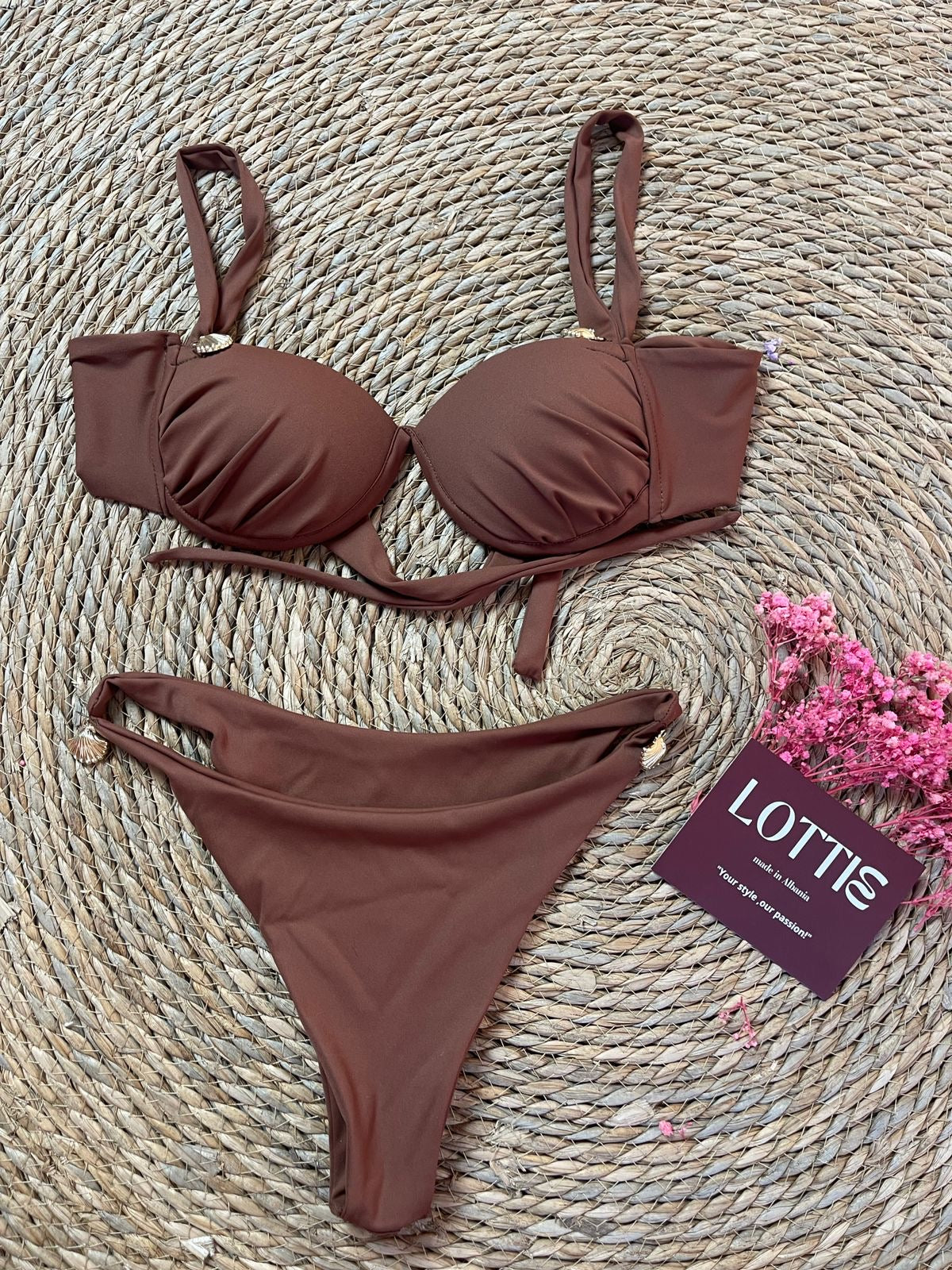 Shell bikini set