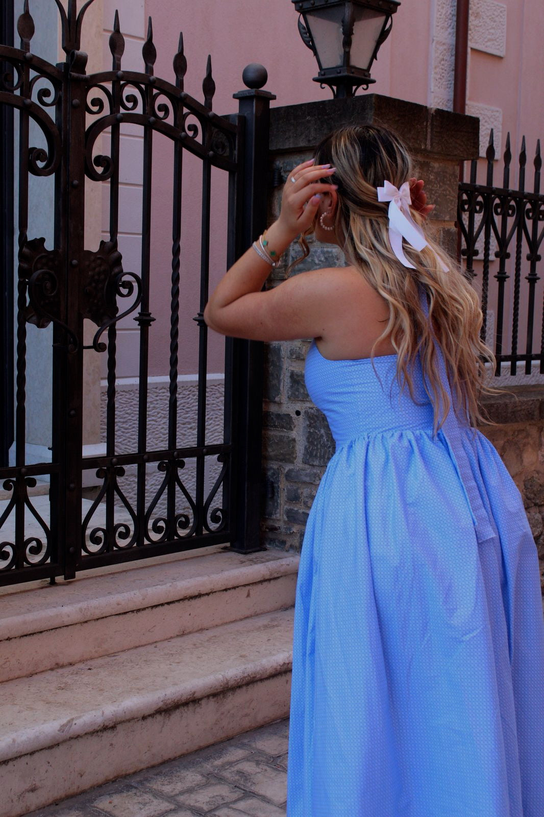 Floppy dress